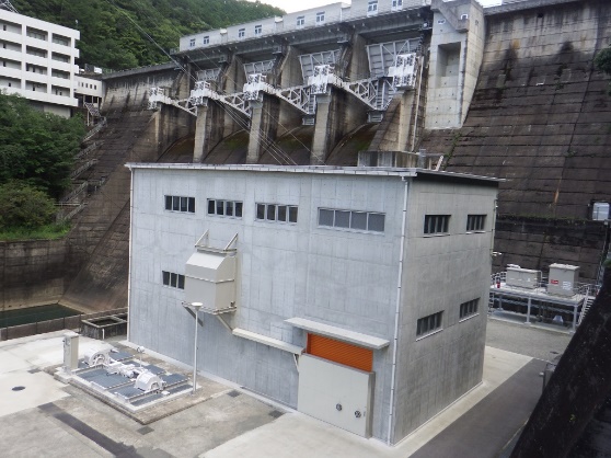 肱川発電所